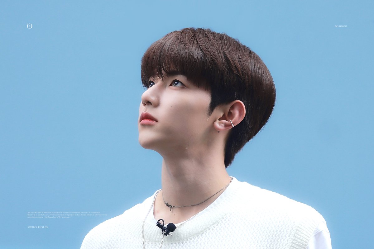 zerohour_zh's tweet photo. 230703 인간 포카리 #장하오 #ZHANGHAO #제로베이스원 #ZEROBASEONE #ZB1 https://t.co/fQ6nozDEib