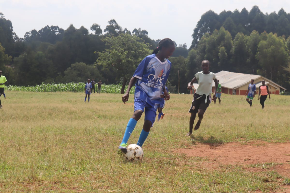 EspodecStarlets's tweet photo. Over the week we played a series of matches.Wednesday - Delegebet Starlets 0 @EspodecStarlets. Thursday - Chekalini Combined 0 Espodec Starlets 3, L.Kipkaren Starlets 0 @EspodecStarlets .Sunday - @EspodecStarlets 0 Huruma Queens 0 (Not the final result) https://t.co/9vqXjnKK92