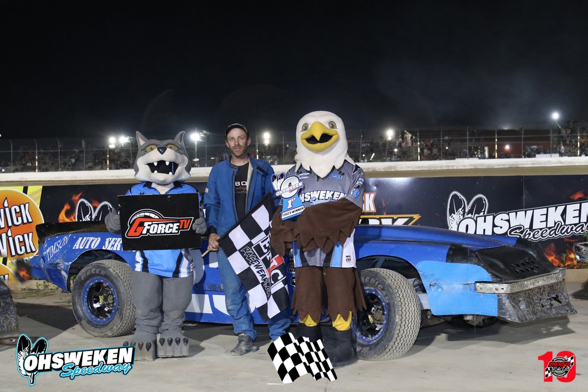 OhswekenSpdway's tweet photo. 141 cars packed the pits on @ONeilsFarmEquip @Case_IH Agriculture Night at Ohsweken on Friday, and six drivers went to @QwickWick Victory Lane!

Catch up on all the action with our recap and statistical report --> https://t.co/h5x251NFZB https://t.co/kYORcQuypr