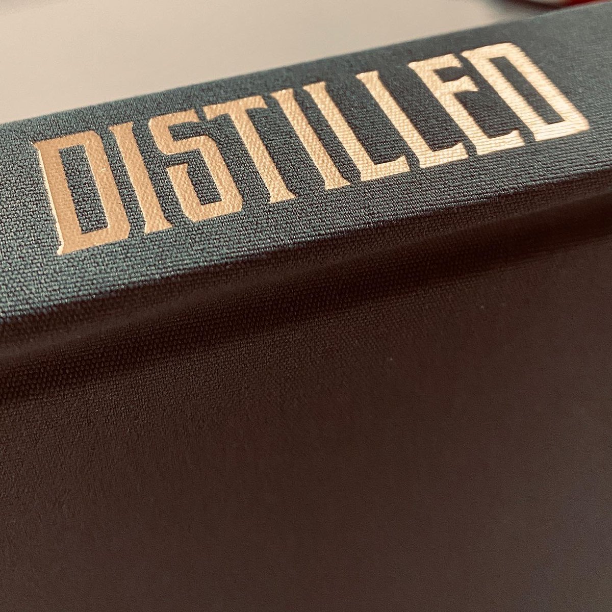 BestWinPrinting's tweet photo. Some recent satisfying details 

#foilstamping #foil #satisfying 

#graphicnovel  #comicbook #bookprinting #comicbooks #novel  #bookmaking 

#printbook #artbookfair #artwork #factoryrecords #photography #photobook #bookaddict #booklover #selfpublishing #indieauthor #kickstarter https://t.co/VaZbqNLFfQ