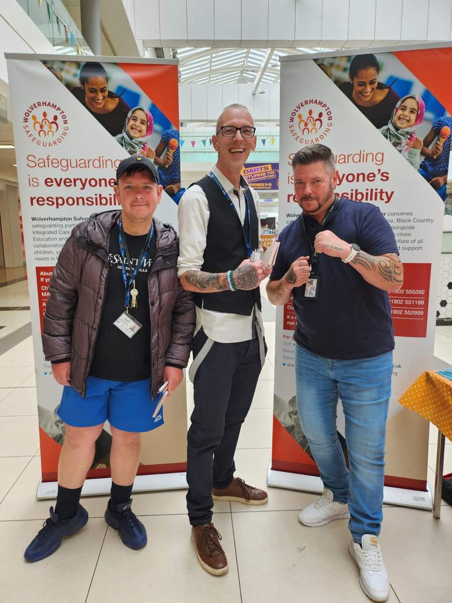 SUITeam's tweet photo. Wayne, Drew, and Chris are down in the Mander Centre right now, supporting @WVsafeguarding Week. Pop along and say hi if you're in Wolverhampton today.
#SUITvoicesofrecovery #WVSafeguardingWeek
#community #support https://t.co/AVOWm39RhE