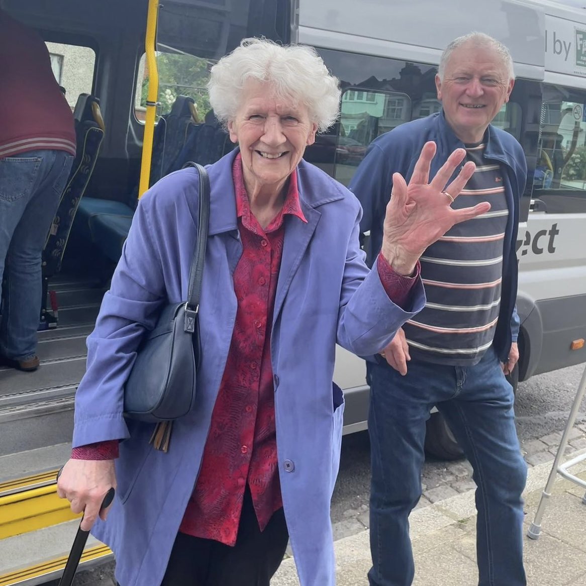 VOLUNTEERING OPPORTUNITY | Local social hub for the over 50’s, The Furzedown Project is urgently looking for new volunteers for their outreach programme, which supports people who find it very difficult to get out of their own homes. For info, email 
services@furzedownproject.org