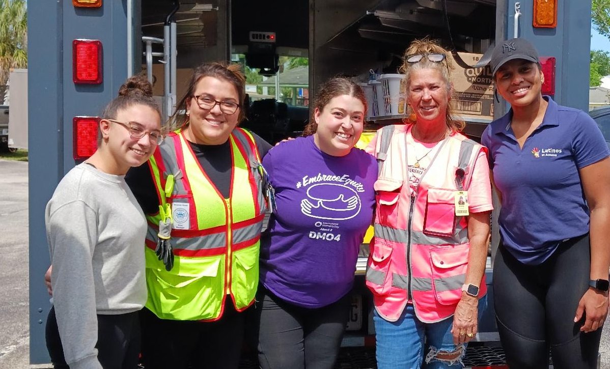 Thank you to these generous women from a local #Amazon facility who delivered a truckload of household items they collected from coworkers for the #FamilyRenewCommunity. We love the generosity of our community! #DaytonaBeach #Volusia #VolusiaCounty #homelessfamilies
