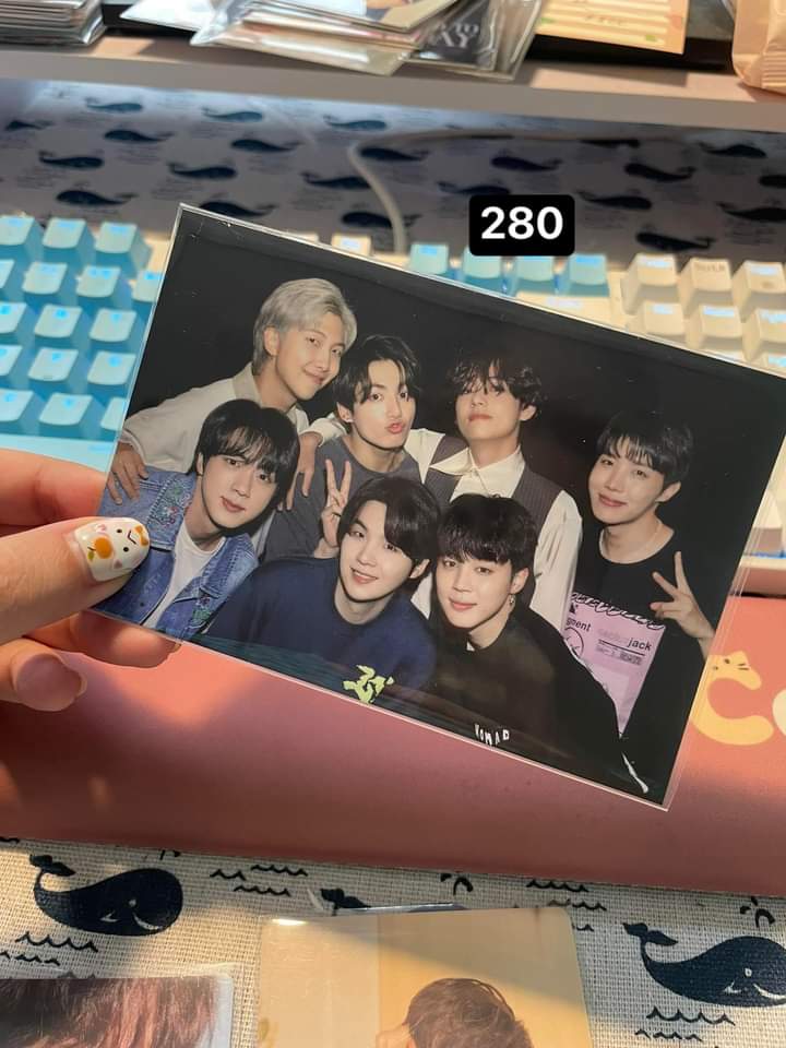 ThPhuong_tk's tweet photo. Share 📌
ib me if u want 
#Taehyung #Jungkook #Jimin #Jhope #Namjoon #Jin #Suga
#Bts #Cardbts https://t.co/KYiQ2T8hQw
