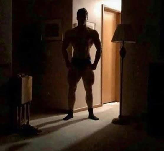 mamãe, eu posso dormir com você?? é que eu tô com medo do que vai ser de mim depois do ensino médio