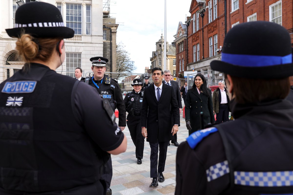 Rishi Sunak tweet media