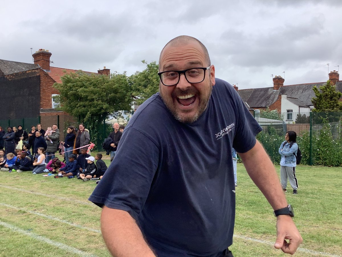 Inglehurst Junior School tweet media