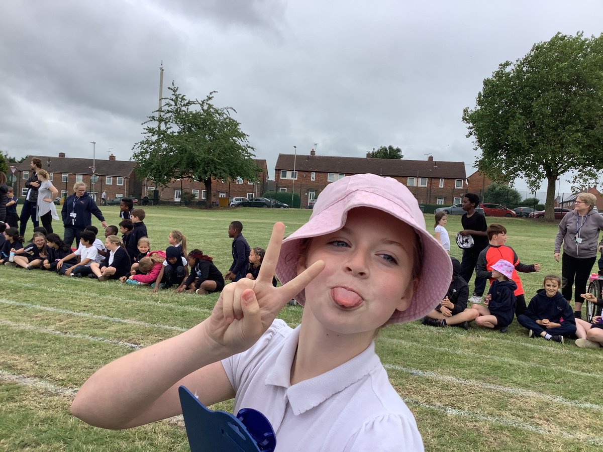 Inglehurst Junior School tweet media