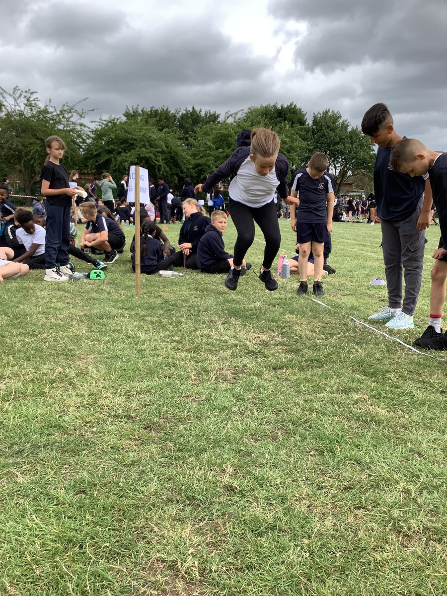 Inglehurst Junior School tweet media