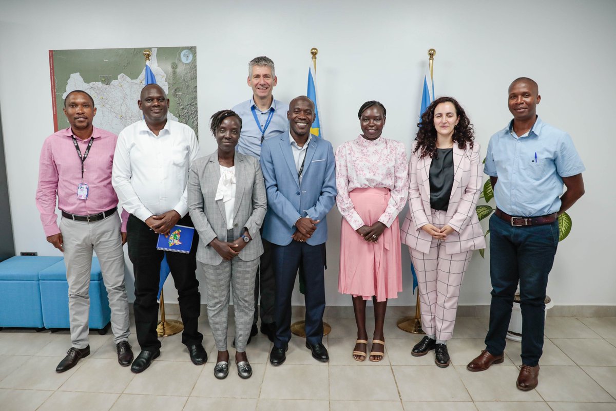 Today, <a href="/FAOSouthSudan/">FAO in South Sudan</a> Rep. <a href="/maloguna/">Meshack Oguna Malo</a> received a delegation from the <a href="/NLinSouthSudan/">Embassy of the Netherlands in South Sudan</a> &amp; discussed virous areas of our continued partnership.

Thanks to the Kingdom of the Netherlands 🇳🇱 for supporting the people of #SouthSudan in their quest to fight hunger &amp; attain food security.