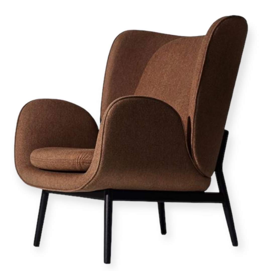 ravibazaar's tweet image. Embrace - Wing Chair

Fabric: Customizable

#wingchair #modern #living #bedroom #lahore #sialkot #ravibazaar 
#tvcabinet
#sidetable
#diningroom
#chairdesign
#classicfurniture
#instafurniture
#armchair
#tvunit
#furnitures
#homefurniture