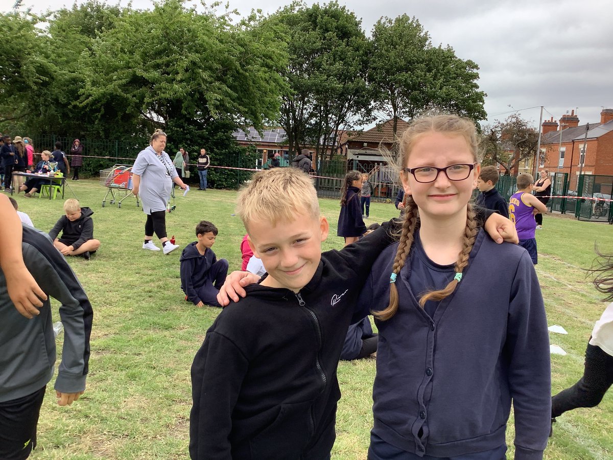 Inglehurst Junior School tweet media