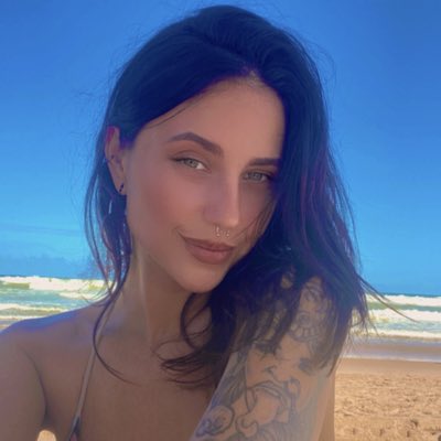 ksthais's tweet photo. #NovaFotoDePerfil https://t.co/qR8pQRfknc