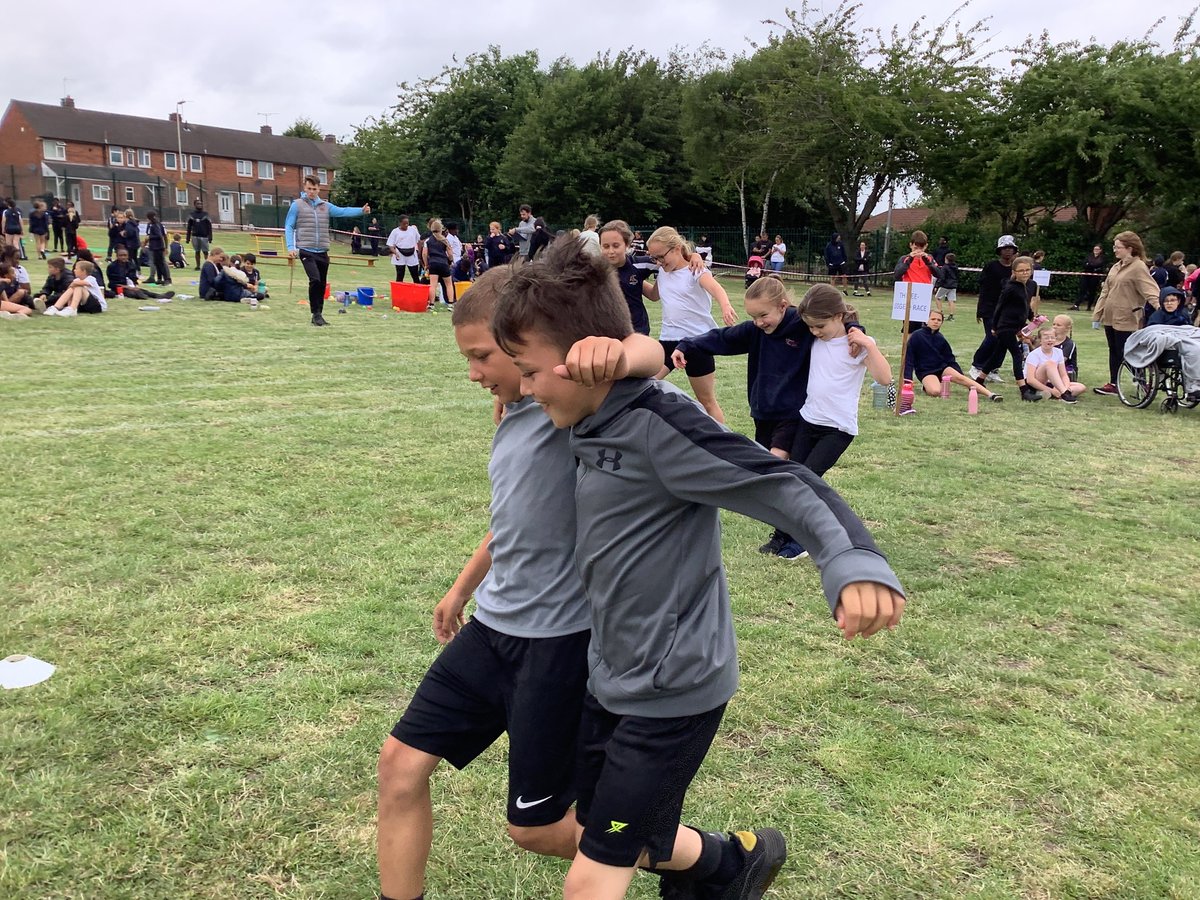 Inglehurst Junior School tweet media