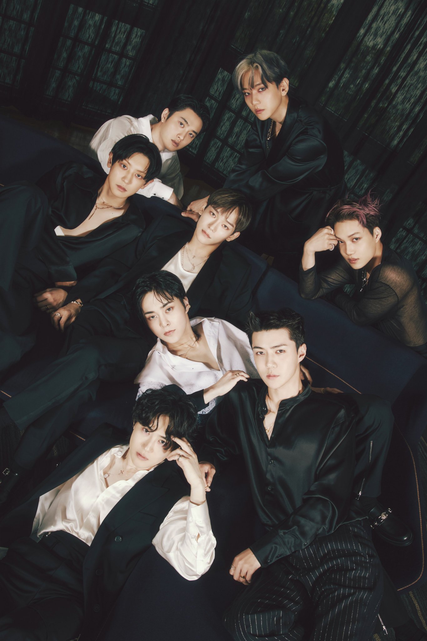 EXO on X: 