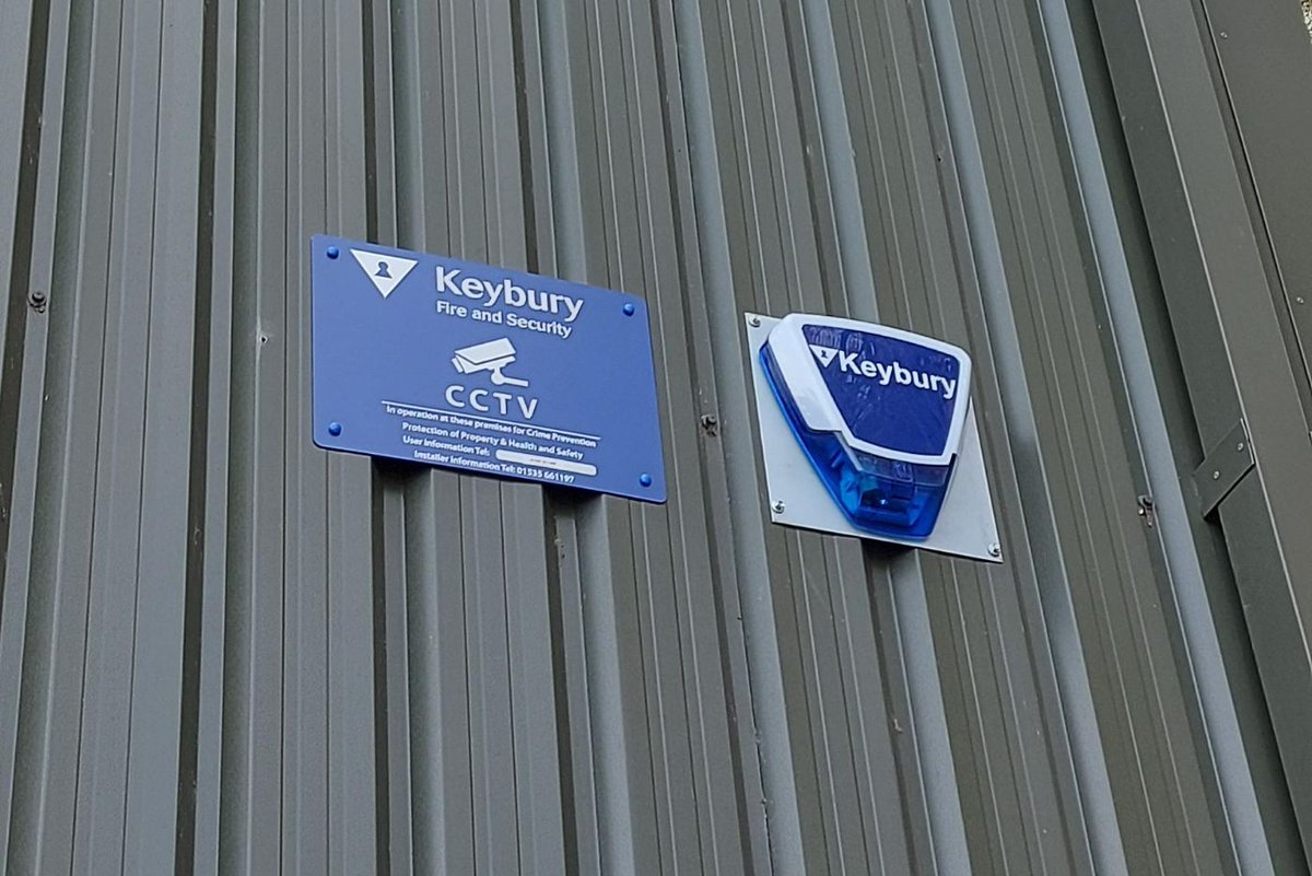 KeyburyFS's tweet image. One of our business security alarm systems. 

We can help to ensure your system meets insurers requirements

keybury.co.uk/news/mistakes-…

#industry #commercialunit #keighleybusiness #bradfordbusiness #harrogatebusiness #yorksbusiness #leedsbusiness