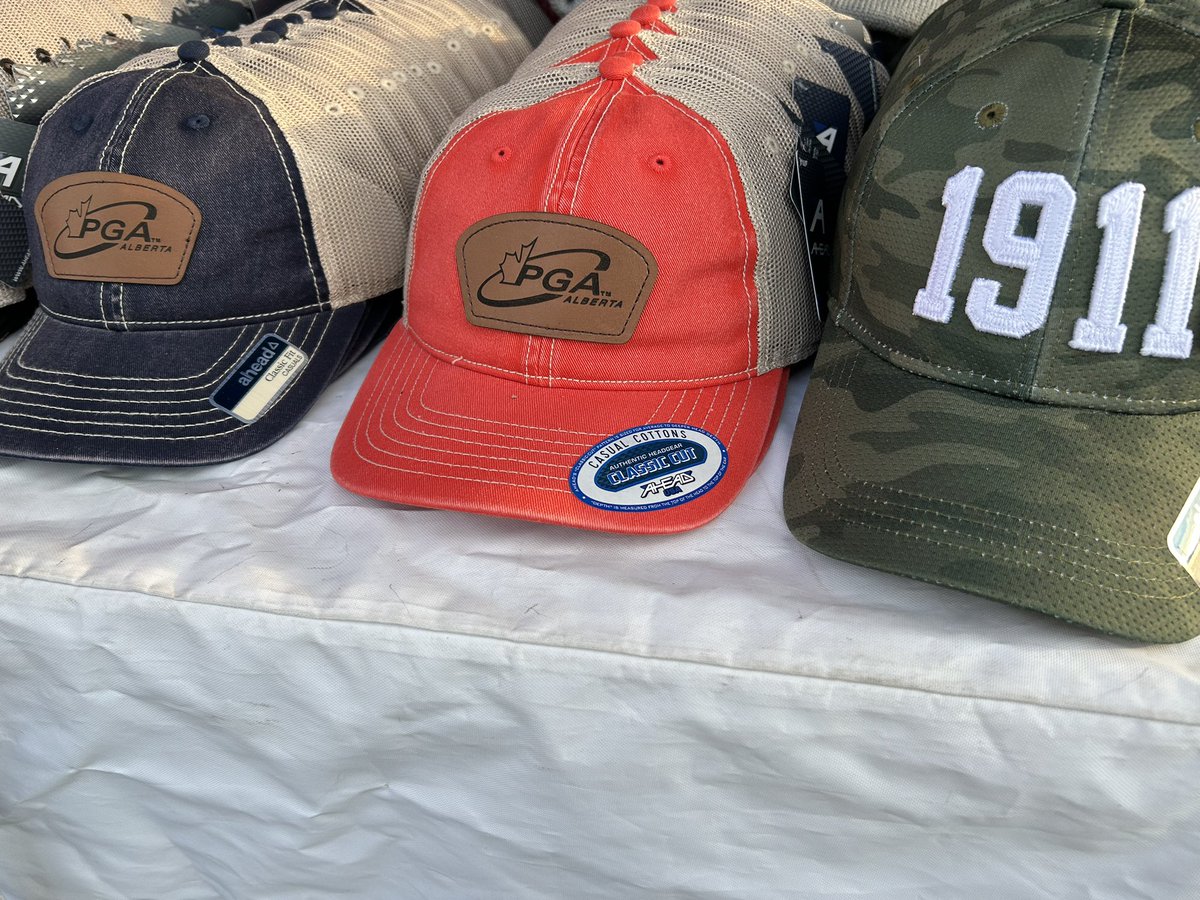 maplejt's tweet image. It’s Major Championship time! 

Round 1 of the MJT @FordCanada Series / @pgaofalberta Jr. Championship at @mckenziegolf starts now! 

#Major #gametime #MondayHustle