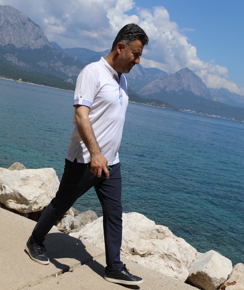 İrfan gitti Mustafa geldi. Sevgili başkan kimlere ne söz verdiyse artık.. <a href="/KonyasporScout/">Konyaspor Scout</a>  <a href="/Konyasporafrika/">Konyaspor Afrika</a> <a href="/MuallimofKNYSPR/">🇹🇷Muallim of Konyaspor🇳🇬</a> <a href="/konyasporlife/">Konyaspor Life</a> <a href="/basbug1922/">Mehmet BAŞBUĞ</a> . Yeni alt yapı koordinatörümüz hayırlı olsun