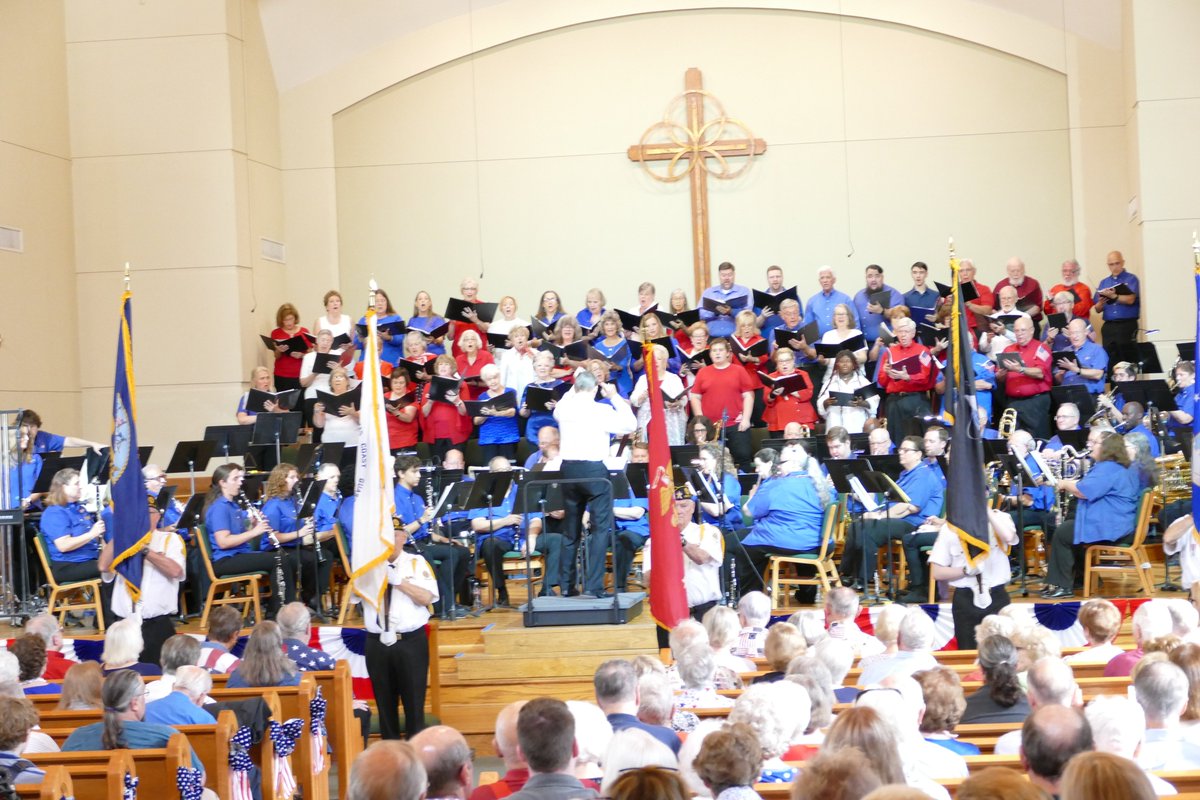 LoneStarSymBand's tweet photo. A few photos from We Hold These Truths Concert on 7/2/23 #patriotic #community #concert #StarsandStripesForever #4thofJuly #LSSB #KatyTX https://t.co/FSn7fN4urr