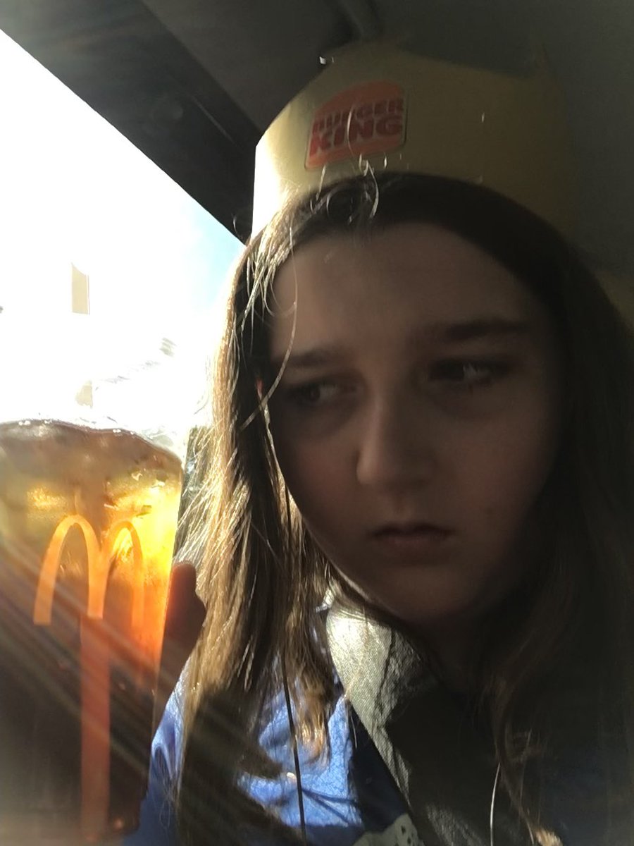My daughter wore a <a href="/BurgerKing/">Burger King</a> hat while going to <a href="/McDonalds/">McDonald's</a> Seriously, Bernadette?!