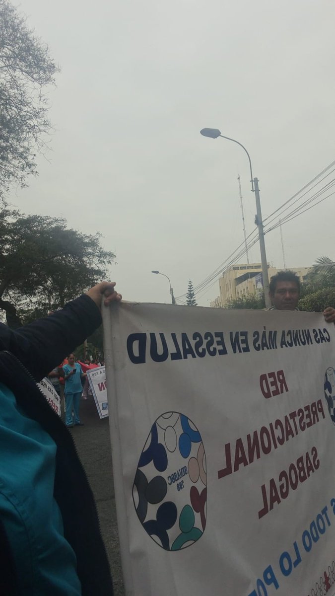 hscyet6's tweet photo. Sr. Ministro @FernandoVarelaB @MTPE_Peru cumpla con la  Reglamentación de la Ley 31703. JUSTICIA SOCIAL PARA LOS HEROES DE LA SALUD @presidenciaperu @pcmperu @AlbertoOtarolaP @EsSaludPeru  @chabelitacongre @sigridbazan @alex_paredes_g @JulonEdhit @sinassc728 #CasA728EnEssalud https://t.co/WDpccHEgov