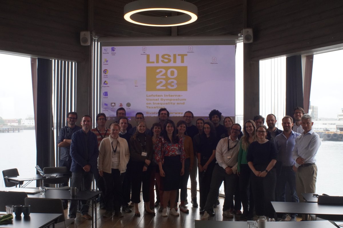 Roberto Iacono (@roberto__iacono) on Twitter photo ...and it’s a wrap: #LISIT2023 in the Lofoten islands (🇳🇴) is now history. 20 high-quality presentations, a keynote speech from <a href="/daniwaldenstrom/">Daniel Waldenström</a>, a conference dinner at Børsen Spiseri, and a final hike at #Djevelporten. A summarizing thread 🧵below. #LISIT2023 1/N ...and it’s a wrap: #LISIT2023 in the Lofoten islands (🇳🇴) is now history. 20 high-quality presentations, a keynote speech from <a href="/daniwaldenstrom/">Daniel Waldenström</a>, a conference dinner at Børsen Spiseri, and a final hike at #Djevelporten. A summarizing thread 🧵below. #LISIT2023 1/N