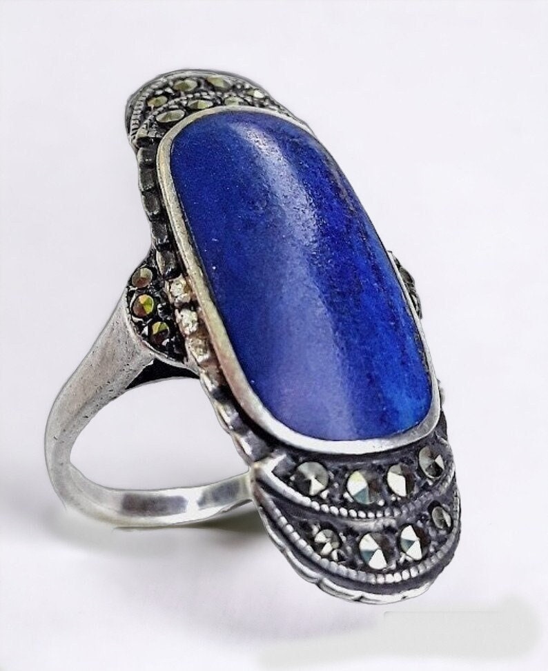renaissancefai's tweet photo. Lapis-Marcasite Art Deco Sterling Ring, Blue Gemstone, Size 7, Vintage https://t.co/px9KulbJZL #blue #no #lapislazuli #silver #women #stone #lapislazuliring #royalblue #ovalshape https://t.co/T5Bshsfn1j