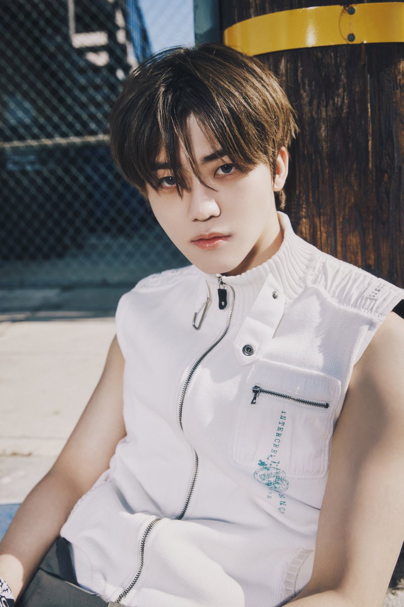 NCTsmtown_DREAM's tweet image. #EXTROVERT Teaser Image 2 #JAEMIN 

NCT DREAM The 3rd Album 【ISTJ】
Digital &amp;amp; Physical Album ➫ 2023.07.17 6PM (KST)
US/EU/LATAM/ANZ Physical Album Release ➫ 2023.08.18

Album Pre-save &amp;amp; Pre-order (with special exclusives!) : nctdream.lnk.to/ISTJ_PO
 
#NCTDREAM #ISTJ…