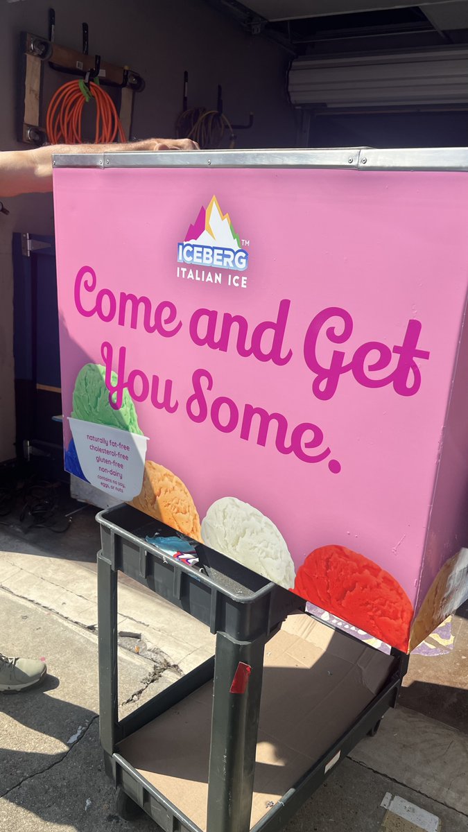 Image360NOLA's tweet image. Freezer pretty in pink with our custom full wrap💘
.
.
.
.
#image360nola #image360nola #fullwrap #graphics #digitalprint #freezerwrap #italianice #downtownnola #prettyinpink #iceberg #signs #signsandgraphics