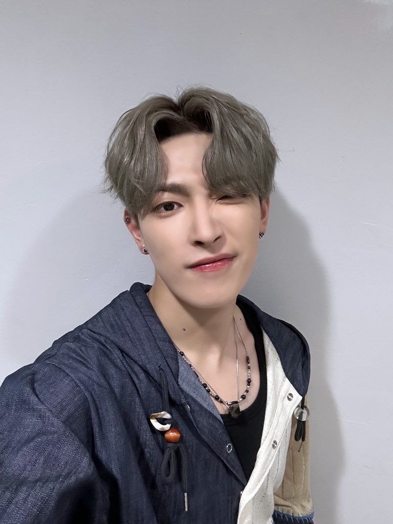 ATEEZofficialjp tweet picture