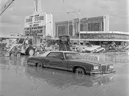 RegionalFlood's tweet photo. July 3, 1975, a summer monsoon triggered raging water that swept down the Flamingo Wash into the parking lot at Caesars Palace on the strip, flooding hundreds of cars!
#caesarspalace #stormevent #lasvegas #flood #flooding https://t.co/pmEfSFMnlx