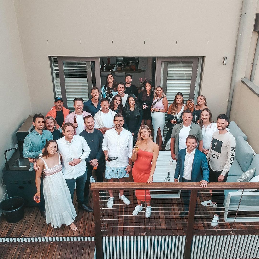 leon_claes's tweet photo. This house is officially warm'd 🙌

Seriously good crew , thank you all for coming!

Successfull meet with potential leaders 🎯 

#arkbitcapital #teamleonclaes https://t.co/XV7Bpd4jej
