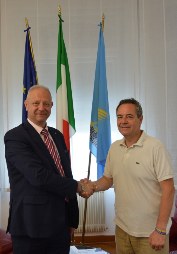 Informest (@informesteu) on Twitter photo #risultati
📢 Firmato l'accordo di #collaborazione tra #Informest e #Lealidellenotizie per supportare l'associazione nell'accesso a fonti di #finanziamento regionali e comunitarie 🇪🇺.
👉Scopri di più: bit.ly/FirmaConvenzio…
<a href="/luca_perrino/">Leali delle Notizie</a> #risultati
📢 Firmato l'accordo di #collaborazione tra #Informest e #Lealidellenotizie per supportare l'associazione nell'accesso a fonti di #finanziamento regionali e comunitarie 🇪🇺.
👉Scopri di più: bit.ly/FirmaConvenzio…
<a href="/luca_perrino/">Leali delle Notizie</a>