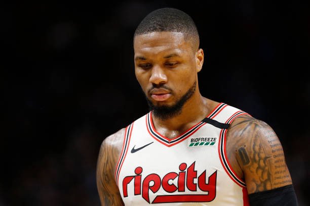 TheDunkCentral's tweet image. Despite interest from other teams, Damian Lillard remains adamant that he only wants to play for Miami, per @flasportsbuzz