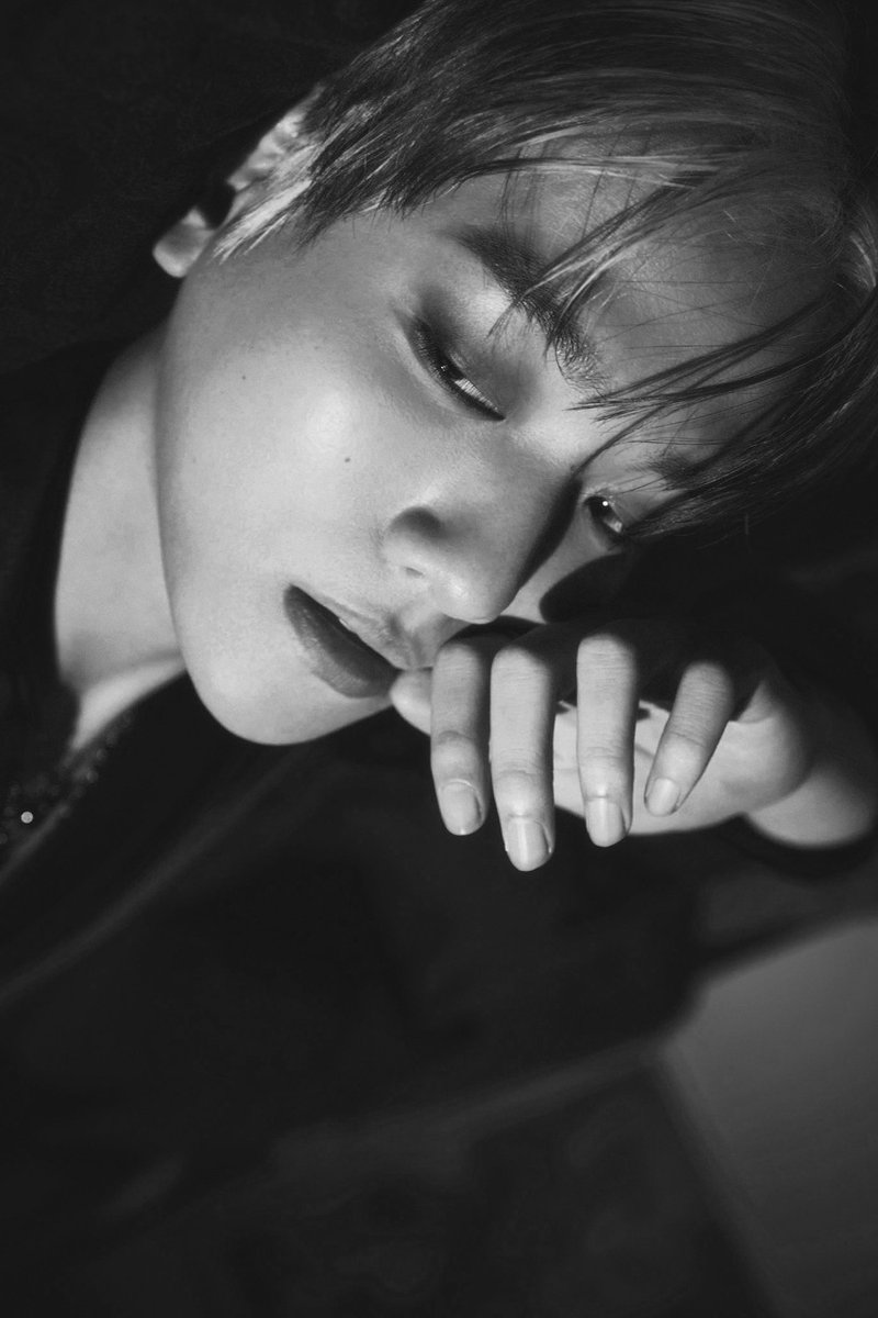 변백현은 왤케 버석하고 건조하고 기존나센 표정을 잘할까