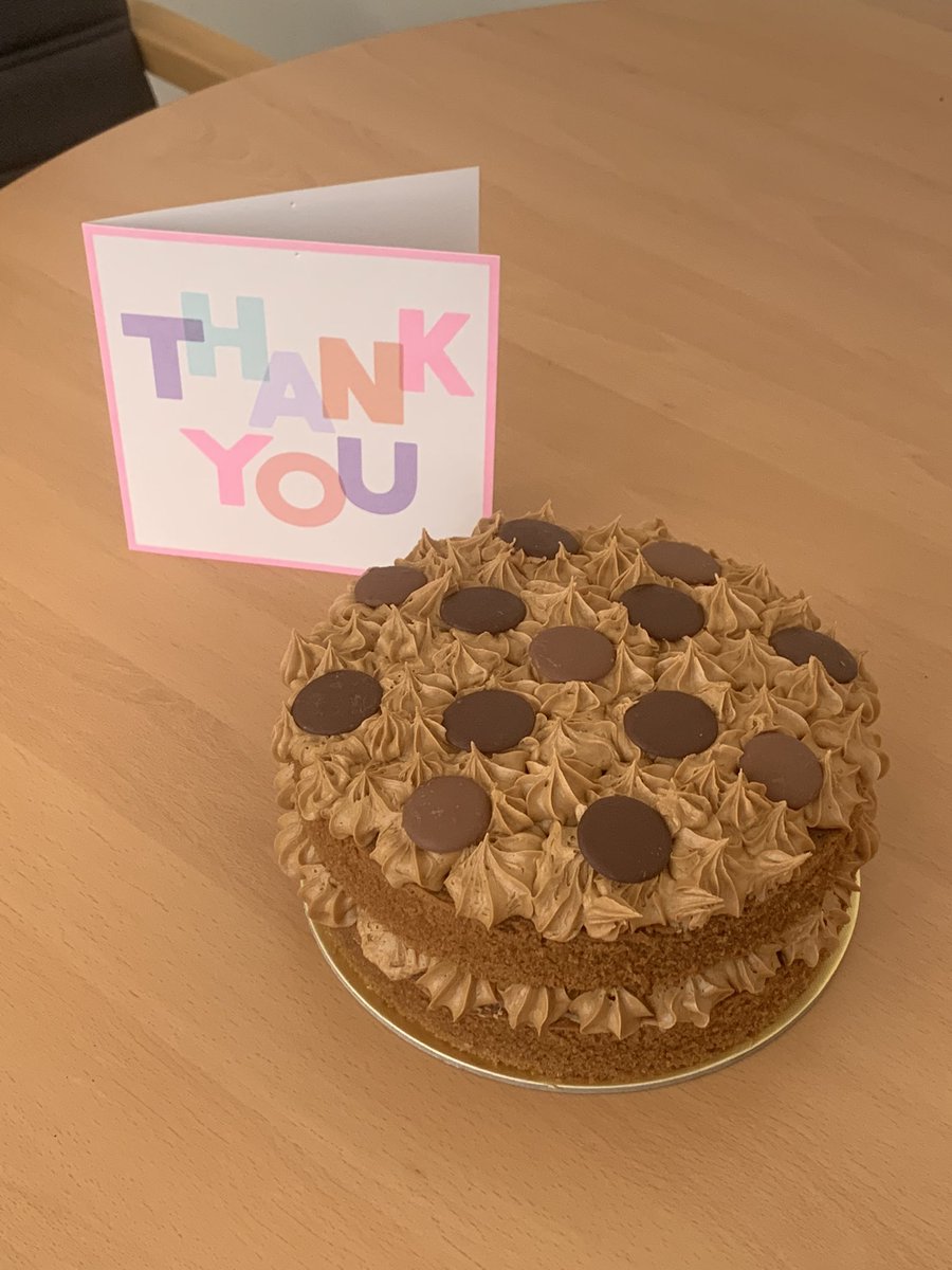 bsummerhayes's tweet photo. Day 1 of βThank Youβ week @enherts. Thank you to the fabulous team that always put patients first and look after each other so well. πππ@ENHHCharity @jadey31211303 @margaretdevaney @ChiefNursePHT @drnatpat @AdamSewellJones @EnaboreJanAxle @gloria_sikapite @Sneha_Prabin https://t.co/Qc5q4idfPp