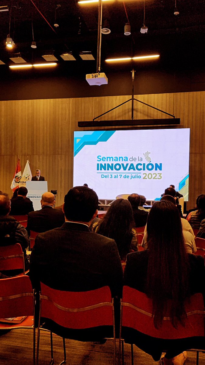 Evelyn_AF's tweet photo. La "Semana de la Innovación", un espacio privilegiado, donde se unen distintos sectores públicos y privados, con el objetivo de buscar nuevas soluciones a los desafíos que afronta nuestro país, a través de la #Ciencia , #Tecnologia e #innovacion 
@ConcytecPeru https://t.co/agw6FOjGCf