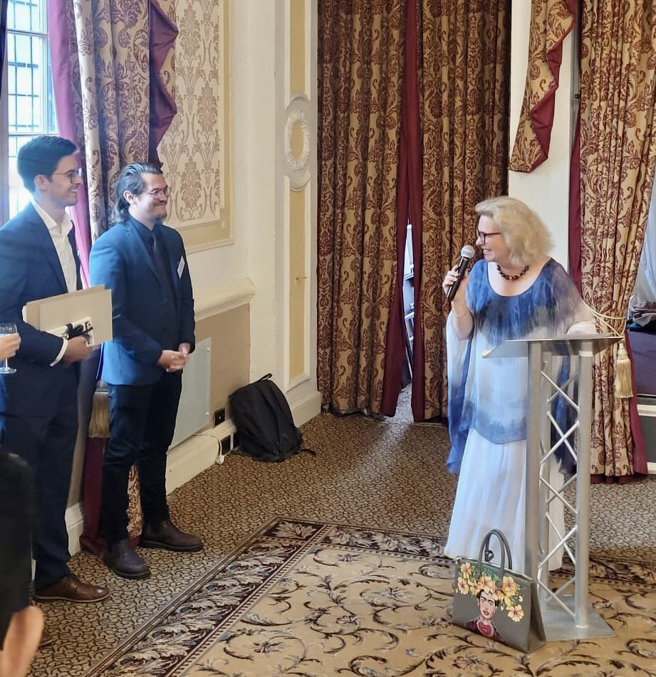 Josefa Gonzalez Blanco (she-her) (@josefagbom) on Twitter photo It was a pleasure to present the <a href="/MexSoc_UK/">Society of Mexican Students in the United Kingdom</a> 2023 Awards #AmaliaGonzalezCaballero & #CarlosFuentes 🏆Congratulations to the winners and may the commitment to positively impact the 🌎 and society, accompany you as you continue to move forward. It was a pleasure to present the <a href="/MexSoc_UK/">Society of Mexican Students in the United Kingdom</a> 2023 Awards #AmaliaGonzalezCaballero & #CarlosFuentes 🏆Congratulations to the winners and may the commitment to positively impact the 🌎 and society, accompany you as you continue to move forward.