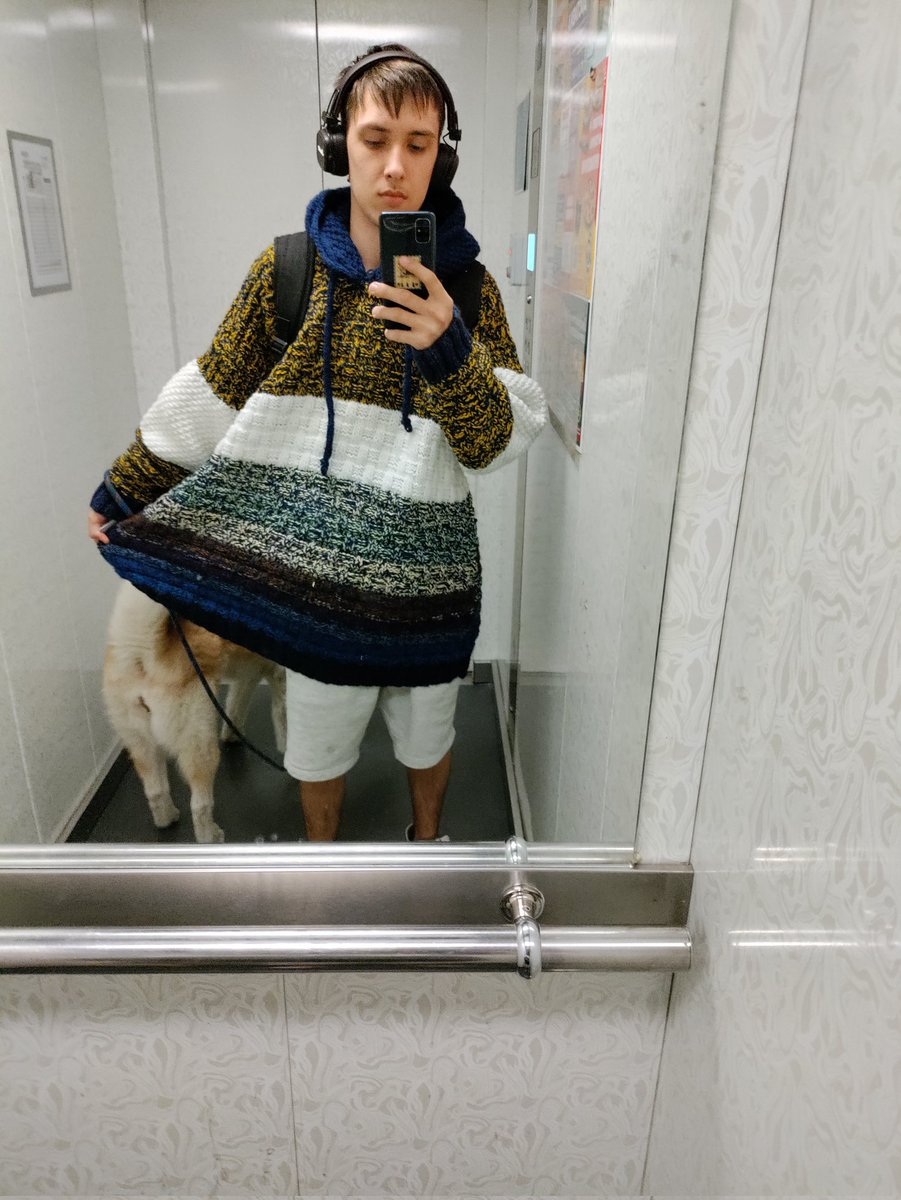 ХмурыйМонах tweet media