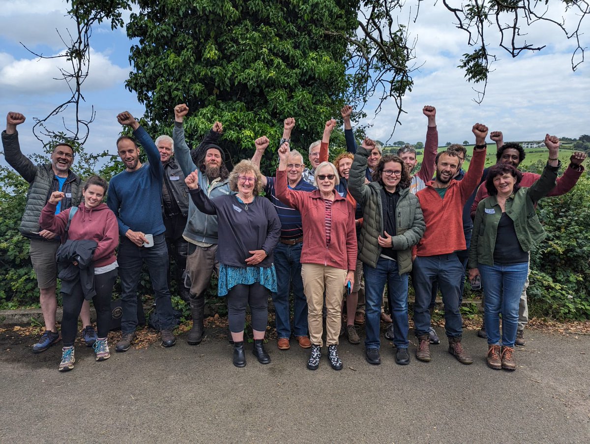 Conor and Patricia attended the first IRL gathering of the Landworksers Alliance in NI this weekend. Vive!