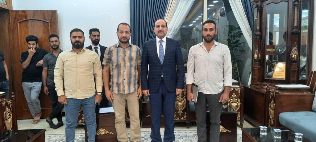 لاتراجع لا استسلام عن المطالبة بحقنا بالتعيين

#حقوقنا_خط_احمر
#التعــيين_مطلبـــــنا

رابطه الخريجين القدامى  في العراق برئاسة الاستاذ نبراس الخزعلي