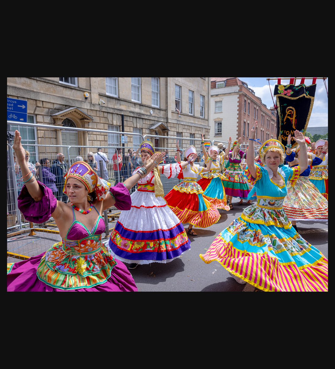 The large crowd looks on as the St. Paul's carnival begins. #stpaulscarnival #photography #canonr5 #streetdancing #Bristol #carnival #streetphotography #documentingbritain