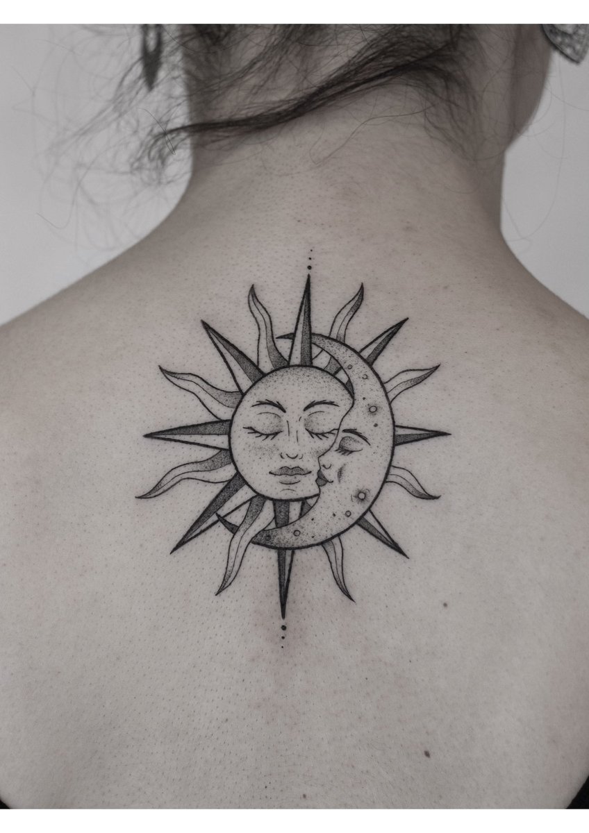 🌜 🌞 realizado en <a href="/PolTattooStudio/">PolTattooStudio</a>