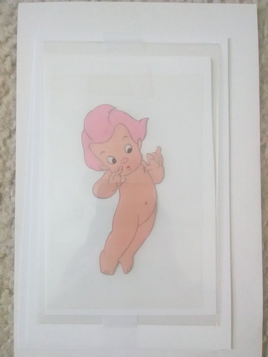 ThePolishArtist's tweet image. I'VE FINALLY ACCOMPLISHED OWNING A GENUINE PRODUCTION CEL FROM WALT DISNEY'S FANTASIA AS MY 31ST B-DAY PRESENT.

Originally seen in the second act of The Pastoral Symphony where the cherub pampers a centaurette in looking her best to attract a mate. 👼💘

#Disney100 #animationcel