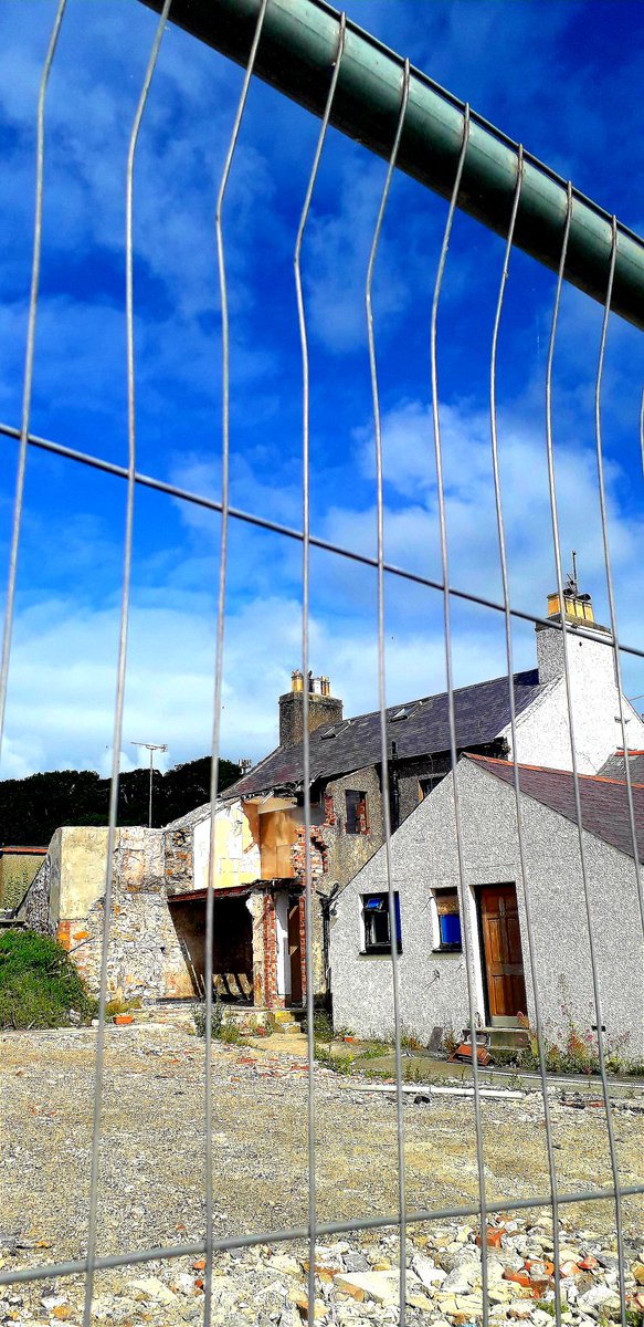 Back of the Black Lion,Pwllheli. 
#lostpubs