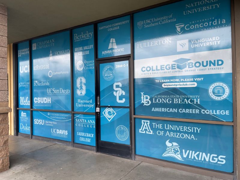 SuperiorSignsAG's tweet photo. After leasing a new facility, our client invited us to make a set of targeted wall and window graphics in Santa Ana, CA. https://t.co/AYZqWO7DS5
#WallAndWindowGraphicsInSantaAnaCA #CustomDesignedWallGraphicsAndStripes #PerforatedWindowGraphics #SeeThroughWindowGraphics https://t.co/GtUAK0KNzp