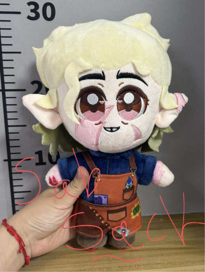 SabSackStore's tweet photo. Based on all your feedback, I will adjust my TOH timeskip Hunter plush eyes!!! Thank you so much for your input & patience as I try to make him the best he can be ♡ That's the only change so hopefully it shouldn't take long and then production will begin~ #TheOwlHouse #tohfinale https://t.co/ER1ngMsLVK
