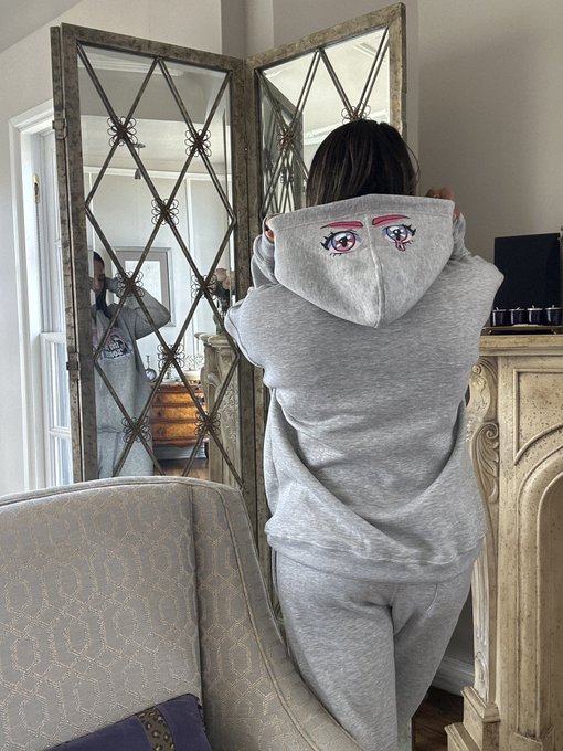 I love my designs 🥺 https://t.co/wtlNWqEGVG<a href="/tag/newprofilepic"class="tags"><span>#newprofilepic</span></a>