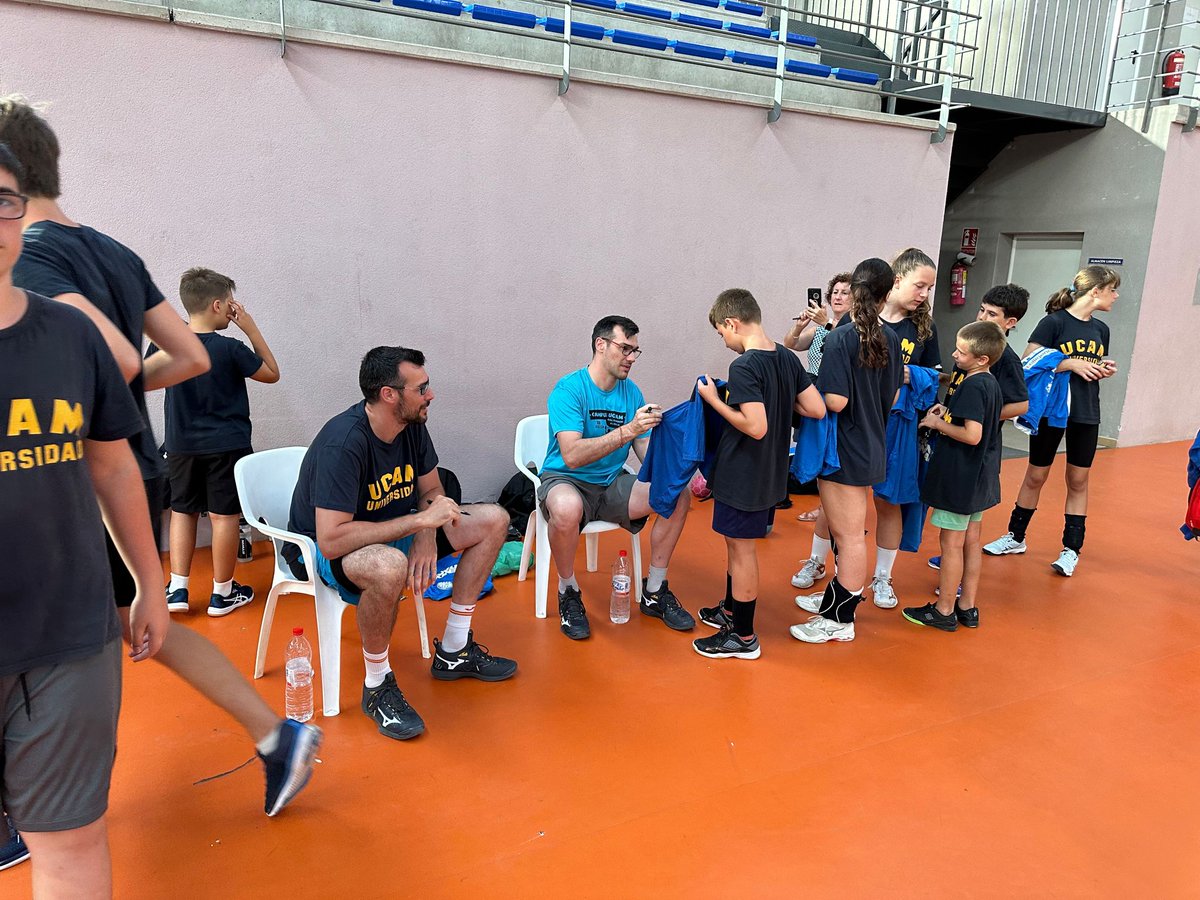 UCAM Balonmano tweet media