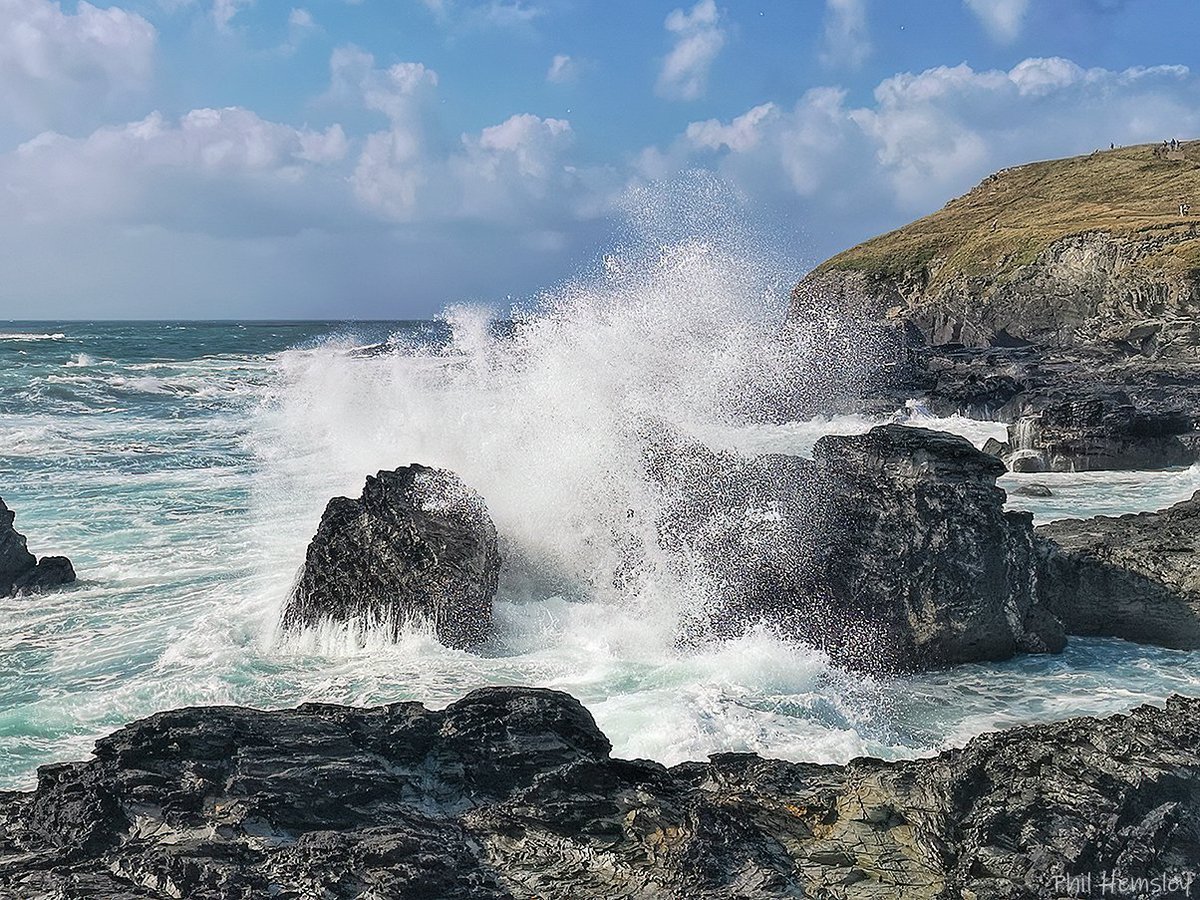 Brilliant to watch the waves around Godrevy Point & Island, at the weekend.

@NationalTrust #godrevylighthouse #smartphonephotography #landscapephotography #cornwall #coastal @NTSouthWest  @swcoastpath